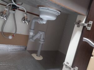 新潟キッチン取付け隊　排水トラップの交換　施工後